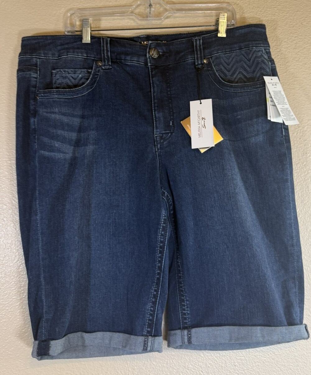 NWT Melissa McCarthy Seven 7 Plus 18W Denim Shorts Slimming Silhouette System